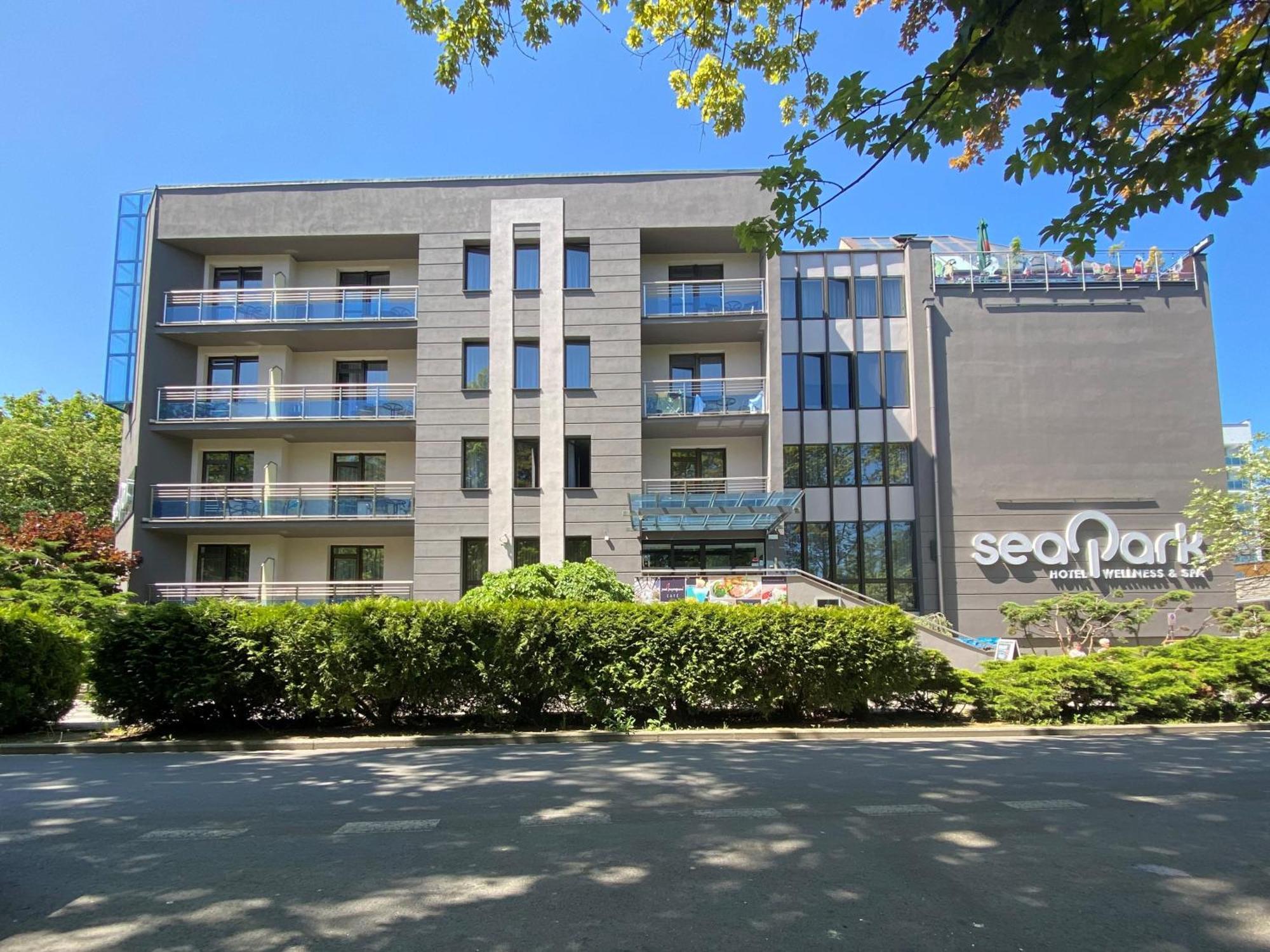 Seapark Hotel Wellness & Spa Колобжег Экстерьер фото